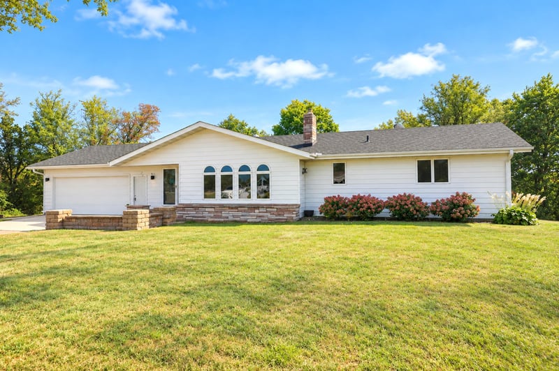 5840 Highway 19 Blvd, Cannon Falls, MN 55009