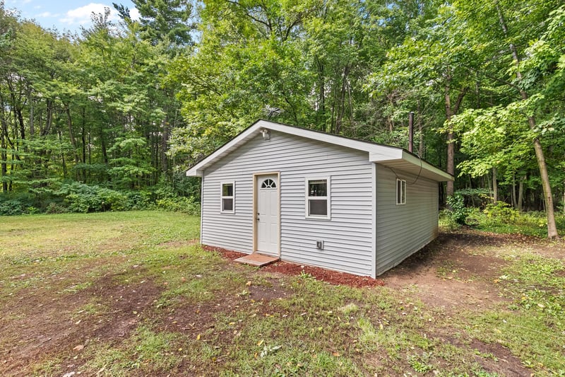 16201 Evergreen Rd, Pine City, MN 55063