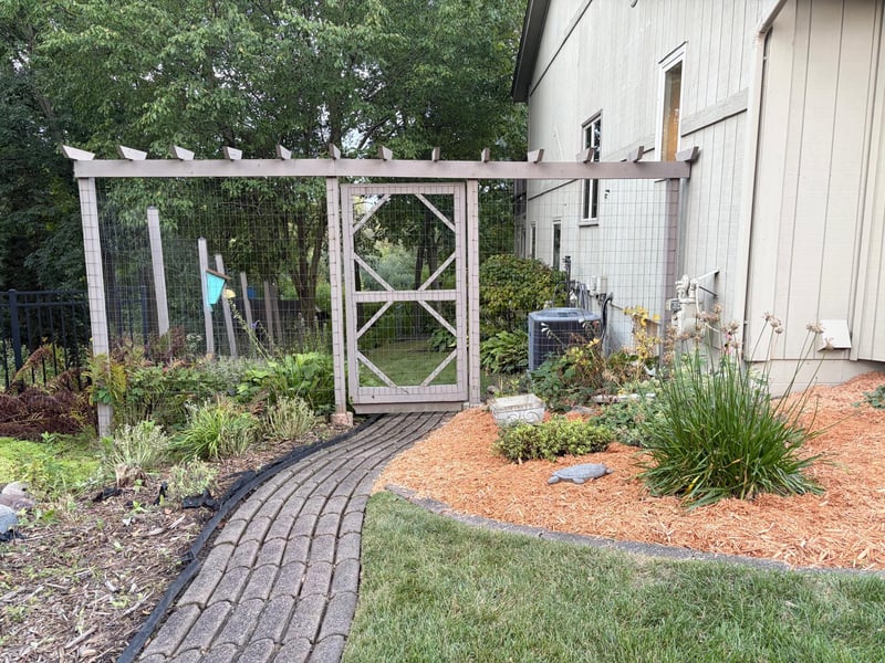 15549 Michele Ln, Eden Prairie, MN 55346