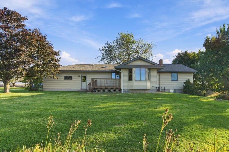 12321 335th St, Goodhue, MN 55027