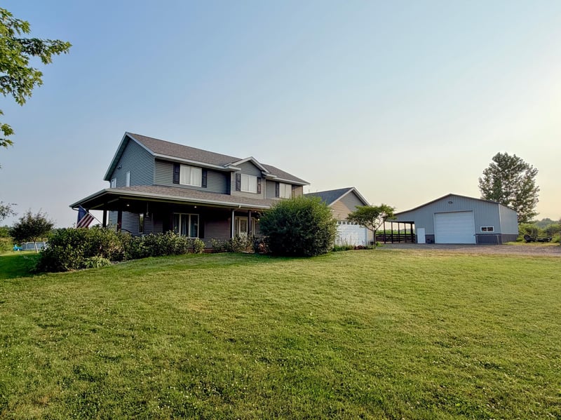 10369 250th St, Onamia, MN 56359