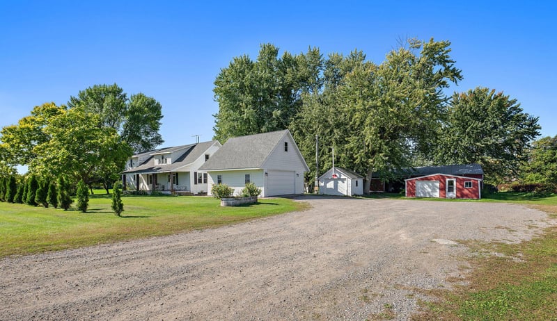 15643 100th Ave, Milaca, MN 56353