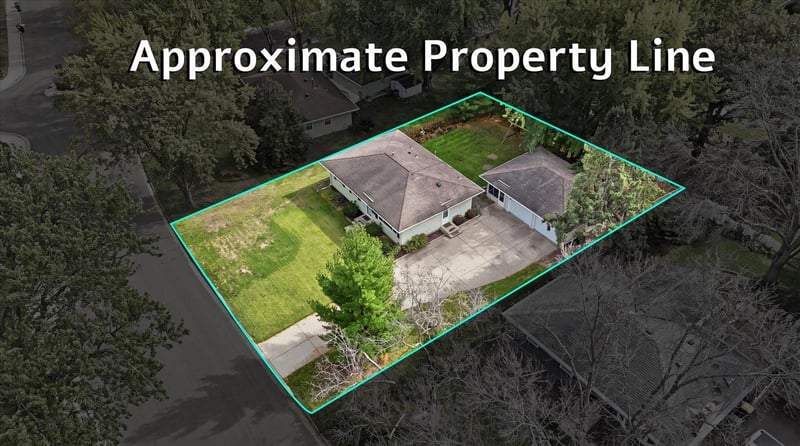 4409 Poplar Bridge Rd, Bloomington, MN 55437