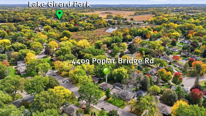 4409 Poplar Bridge Rd, Bloomington, MN 55437