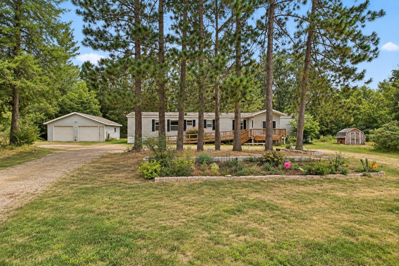 6930 Barrows Ave, Brainerd, MN 56401