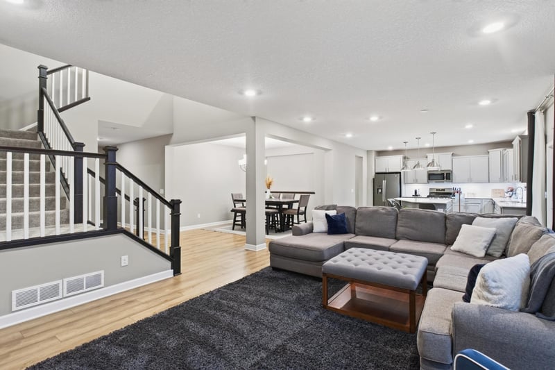 11008 Kingsview Ln N, Maple Grove, MN 55369