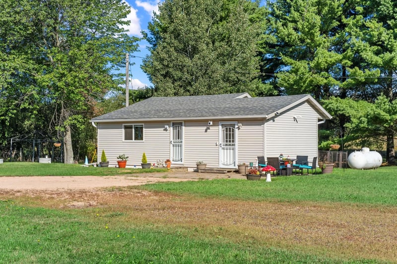 609 Us Highway 8, Amery, WI 54001