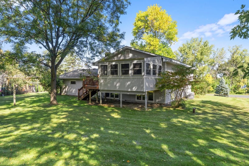 8989 Lake Jane Trl N, Lake Elmo, MN 55042