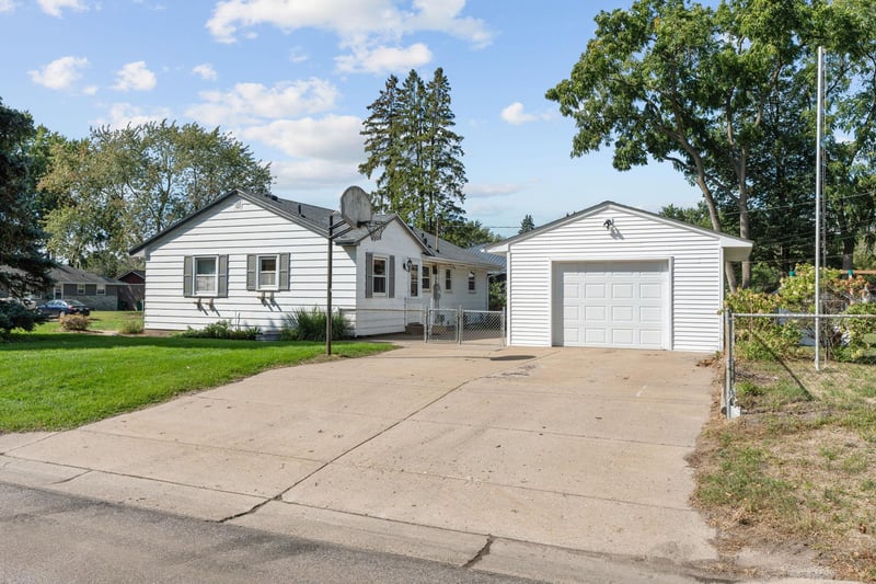 483 Manor Dr NE, Spring Lake Park, MN 55432