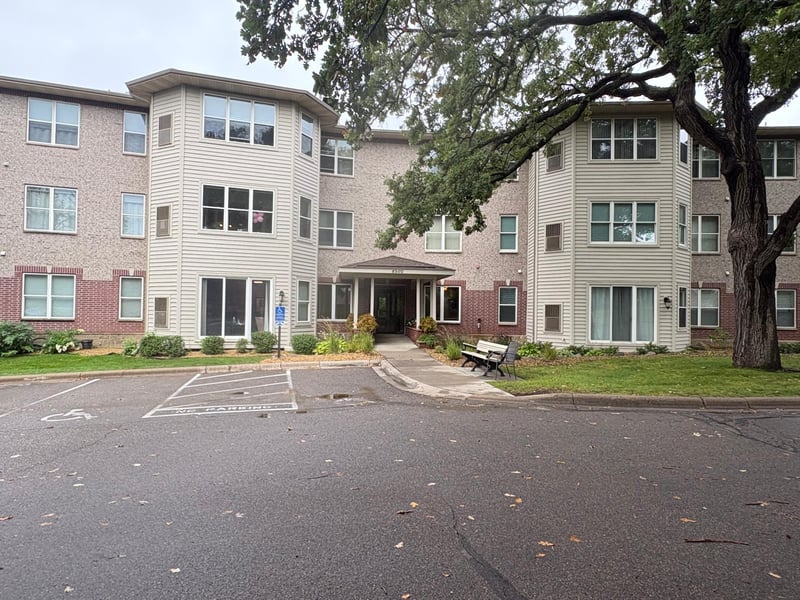 8500 Franlo Rd #307, Eden Prairie, MN 55344