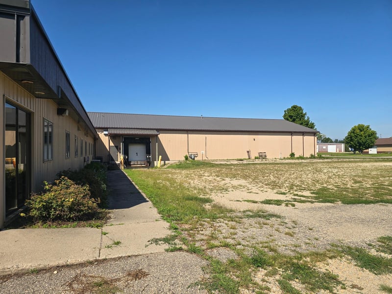 300 16th Ave SE, Waseca, MN 56093