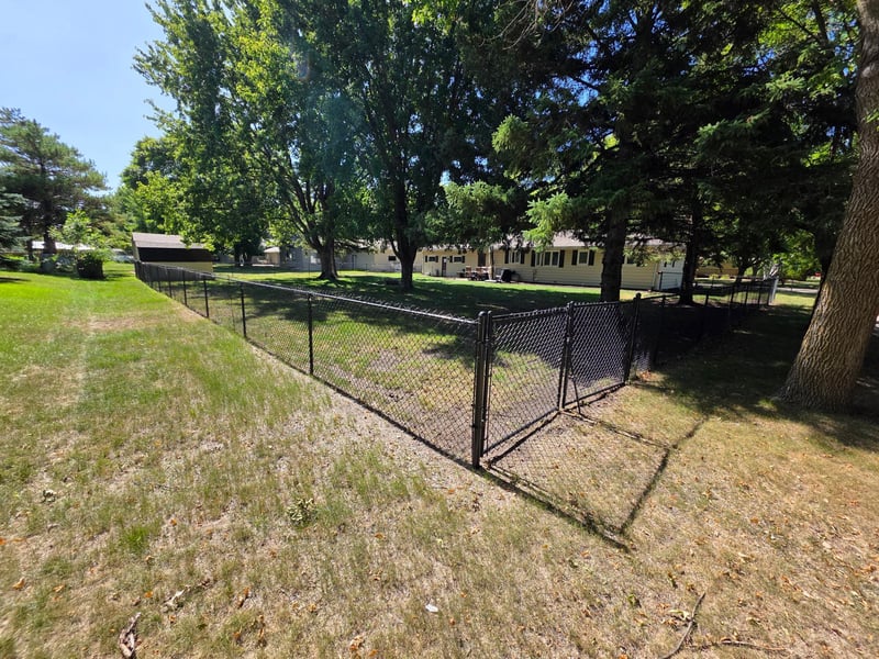 302 10th St SE, Barnesville, MN 56514
