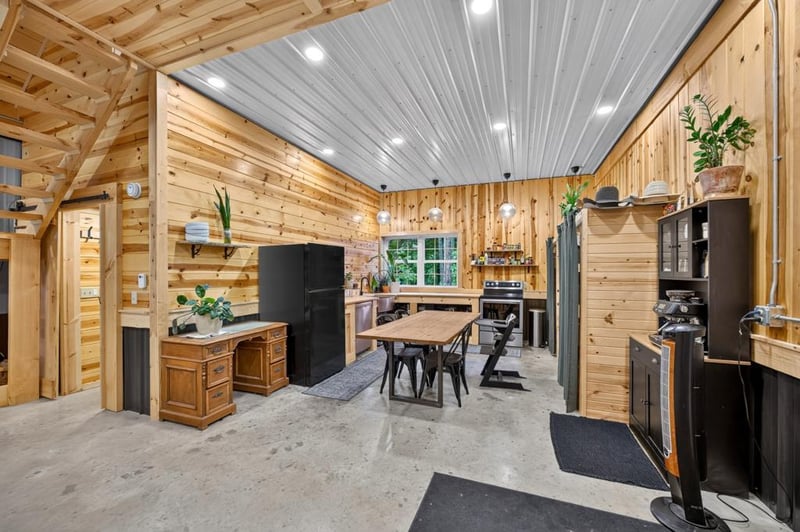 20542 Mayapple Ln, Preston, MN 55965