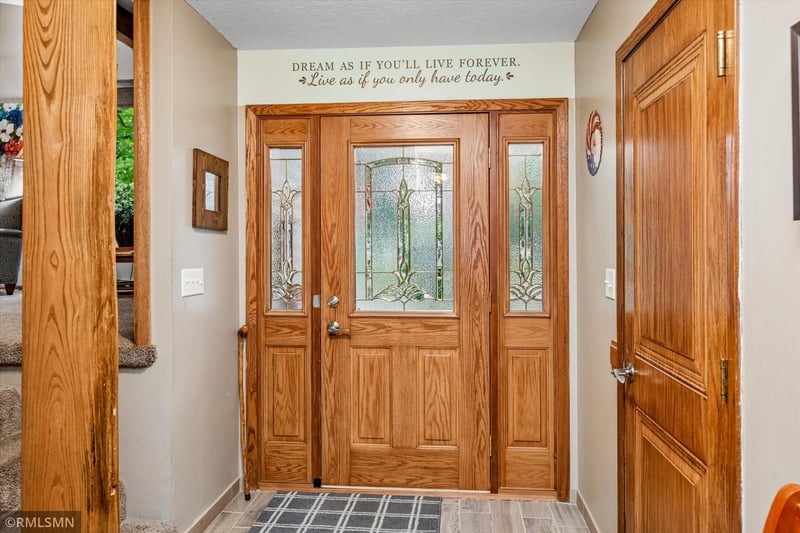 5090 323rd Street Way, Cannon Falls, MN 55009