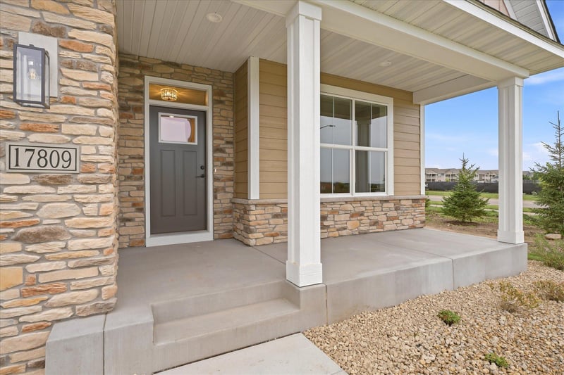 17809 Graphite Ln, Lakeville, MN 55044