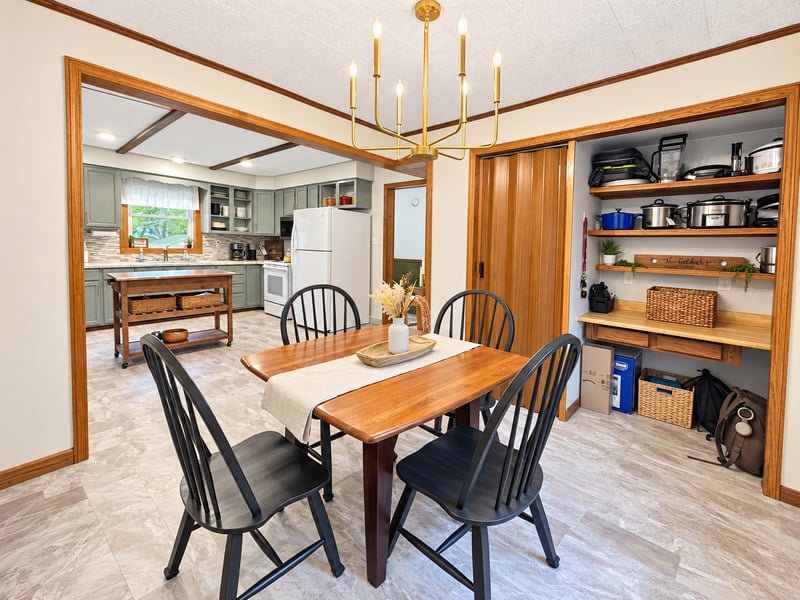 610 Gillis Ave N, Browerville, MN 56438