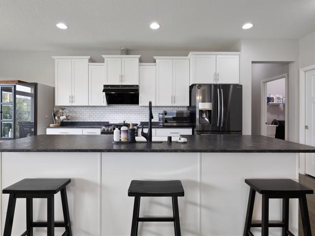 20897 Glade Ave, Lakeville, MN 55044