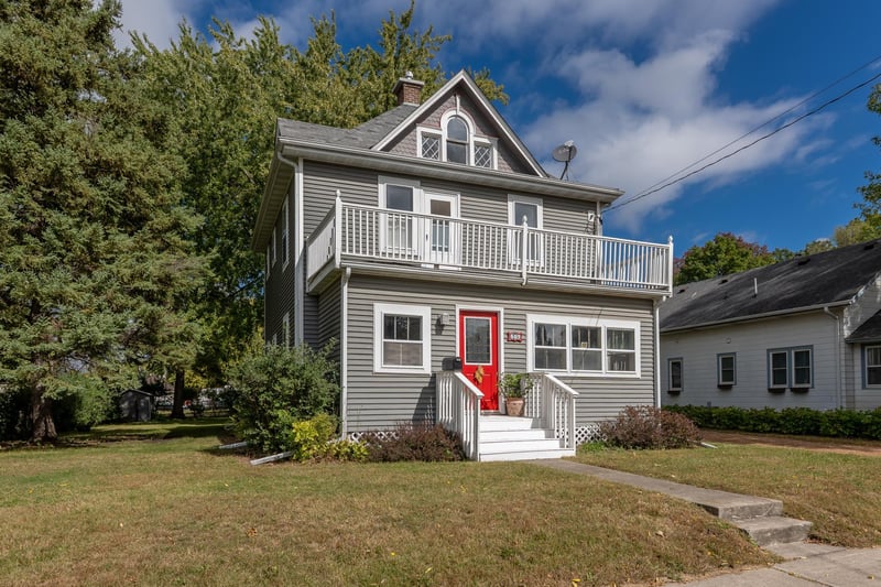 409 Elm Ave SE, Montgomery, MN 56069
