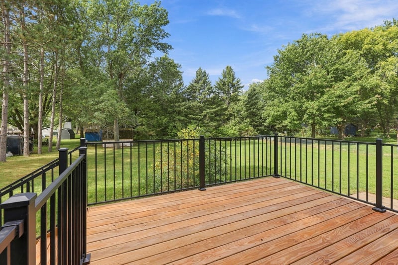 2015 Highview Dr, Sauk Rapids, MN 56379
