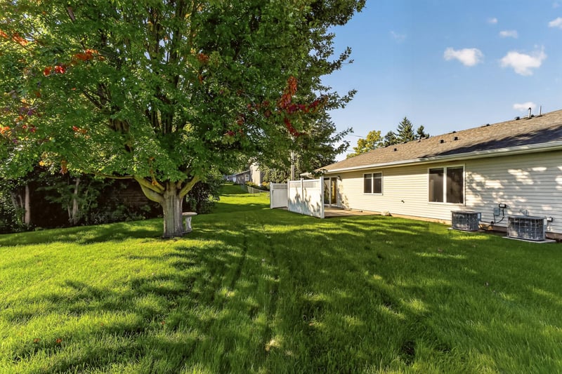 412 3rd Ave NW, Byron, MN 55920