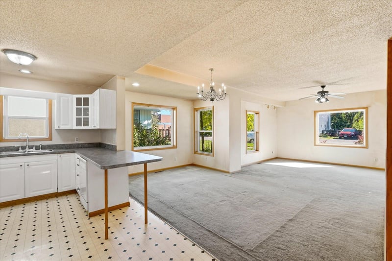 445 W 3rd St, Rush City, MN 55069