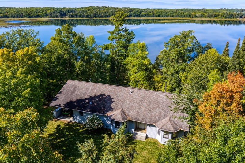 36385 New Melahn Dr, Lake George, MN 56458