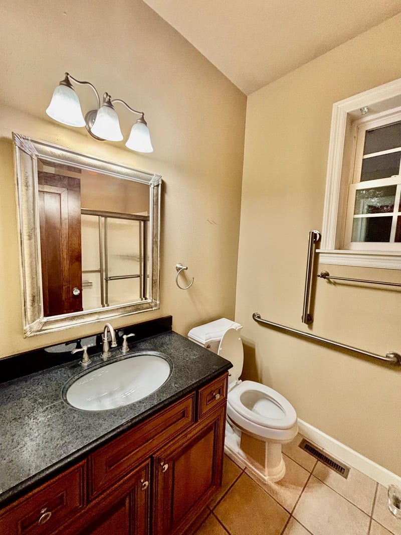 96 Mounds Blvd, Saint Paul, MN 55106