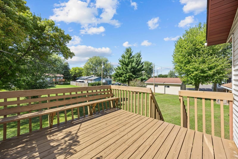 630 3rd Ave NE, Milaca, MN 56353