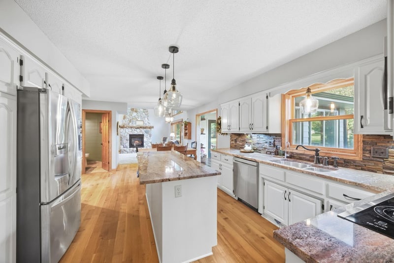 3995 Eckert Ave SE, Delano, MN 55328