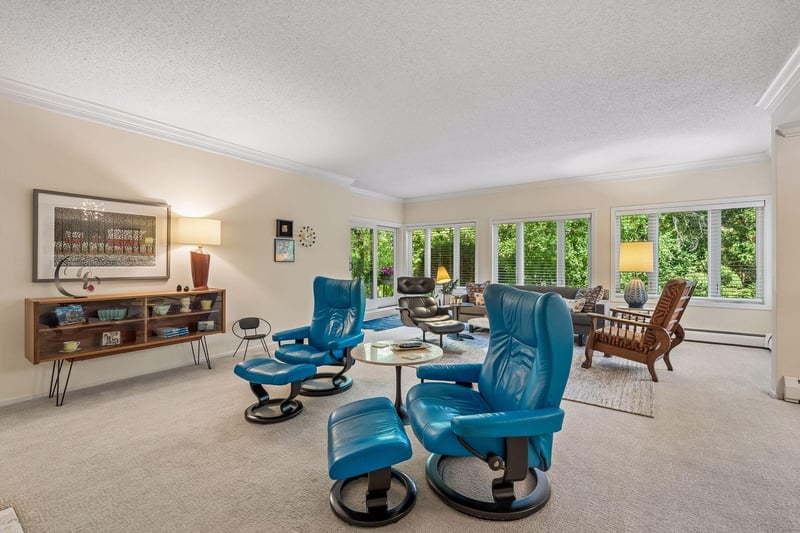 1830 Eagle Ridge Dr #1004, Mendota Heights, MN 55118