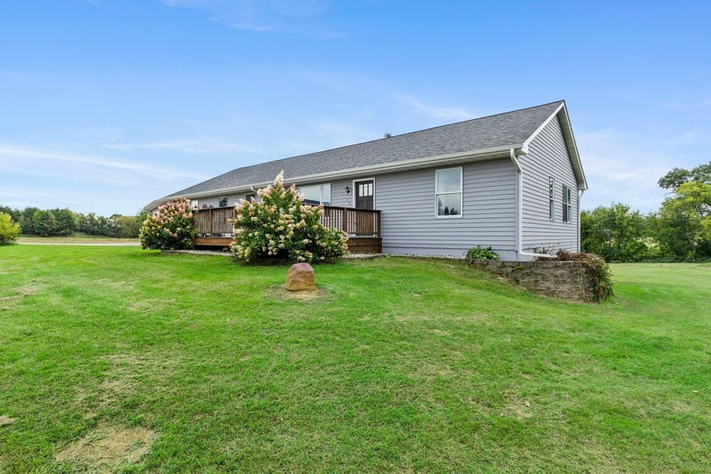 3382 Highway 95 NW, Cambridge, MN 55008
