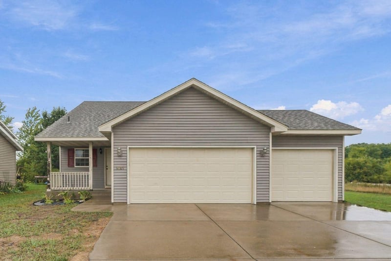 4005 21st Ave S, Saint Cloud, MN 56301