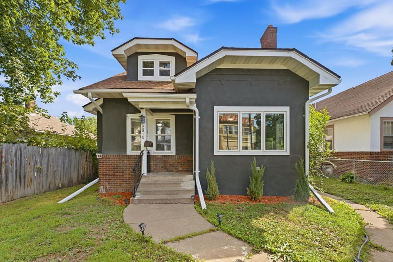 2810 Penn Ave N, Minneapolis, MN 55411