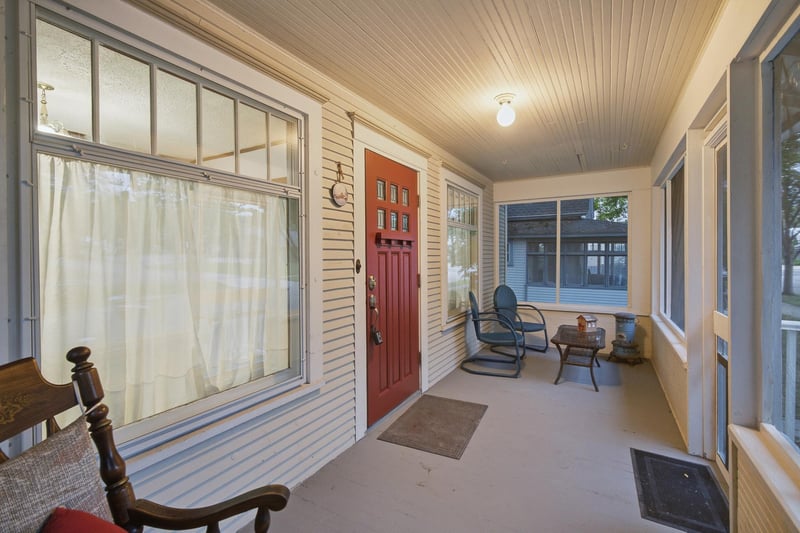 816 N 5th St, Mankato, MN 56001