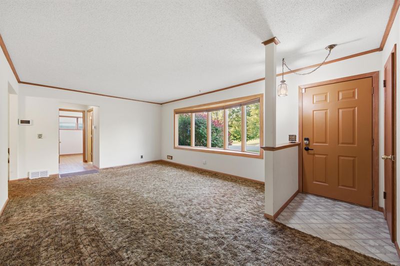 6009 2nd St NE, Fridley, MN 55432