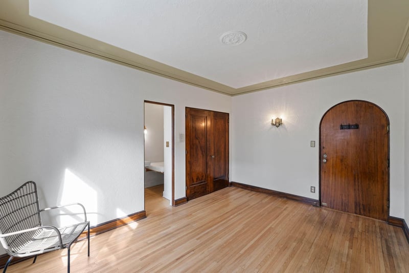 3252 Fremont Ave S #203, Minneapolis, MN 55408
