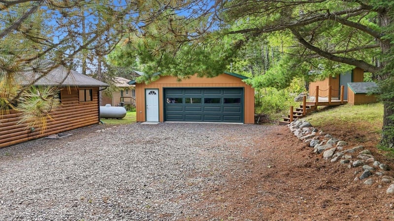 10255 Ash River Trl, Orr, MN 55771