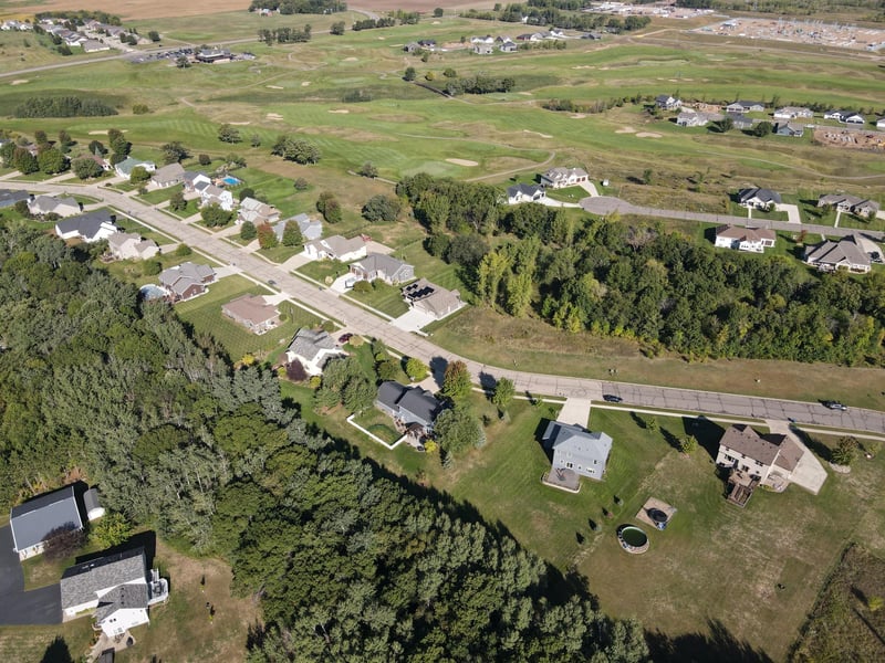 5945 Tee To Green St, Saint Cloud, MN 56304