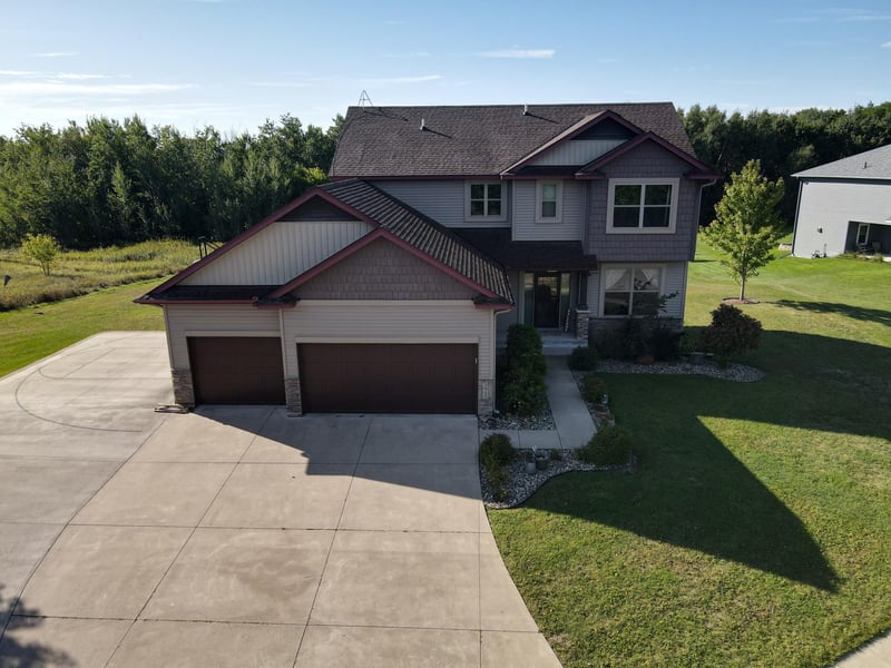 5945 Tee To Green St, Saint Cloud, MN 56304