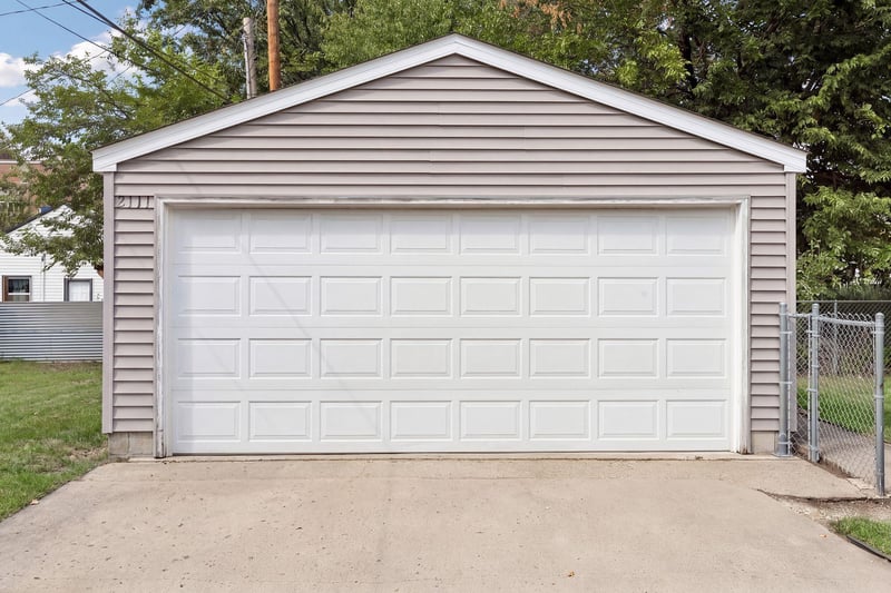 2111 E 36th St, Minneapolis, MN 55407