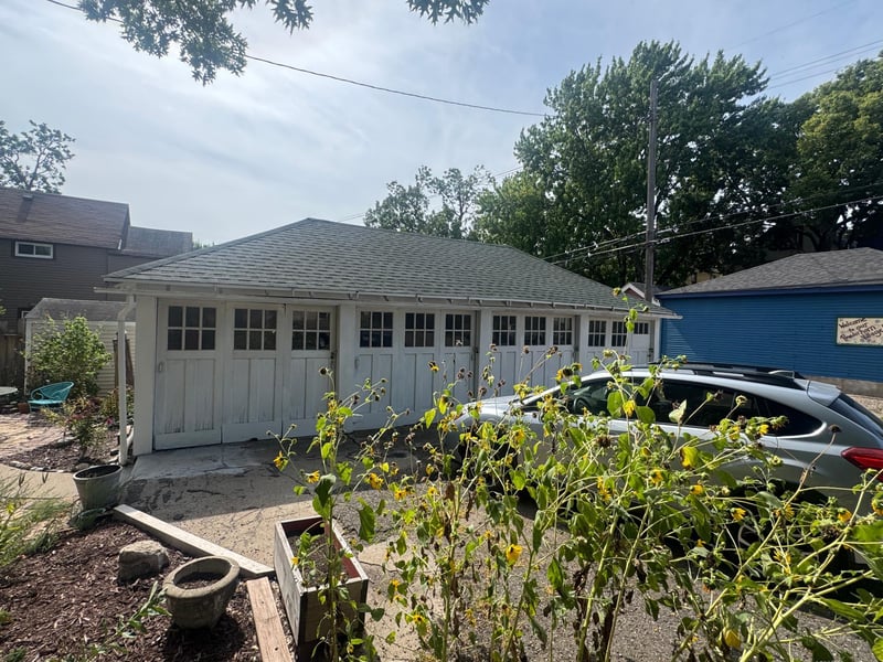 3300 15th Ave S, Minneapolis, MN 55407