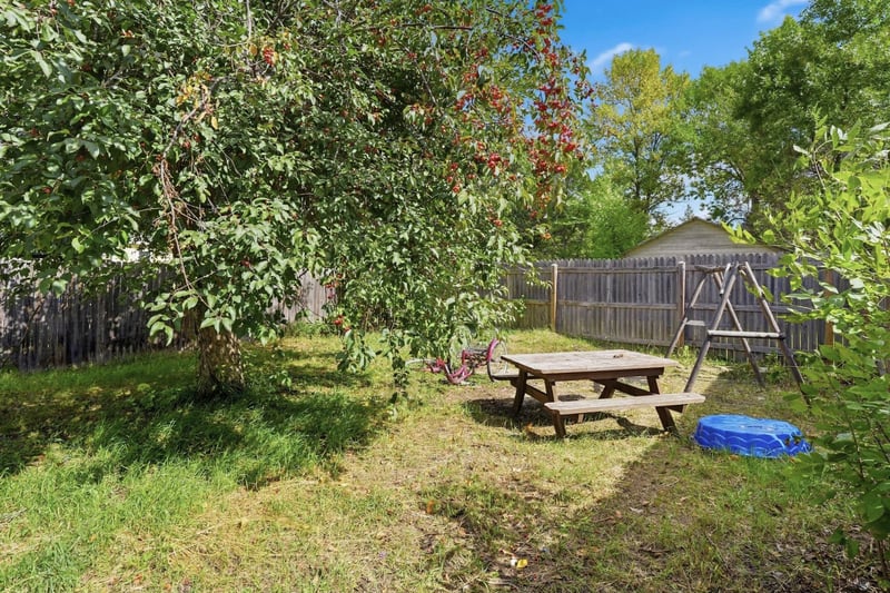 301 Main Ave N, Red Lake Falls, MN 56750