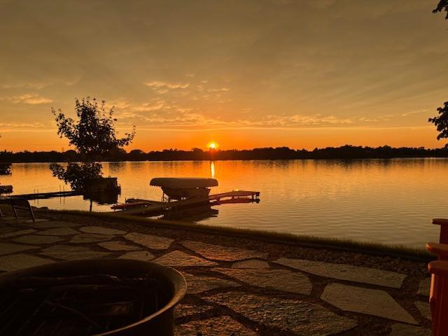 660 E Lake Cowdry Rd NW, Alexandria, MN 56308