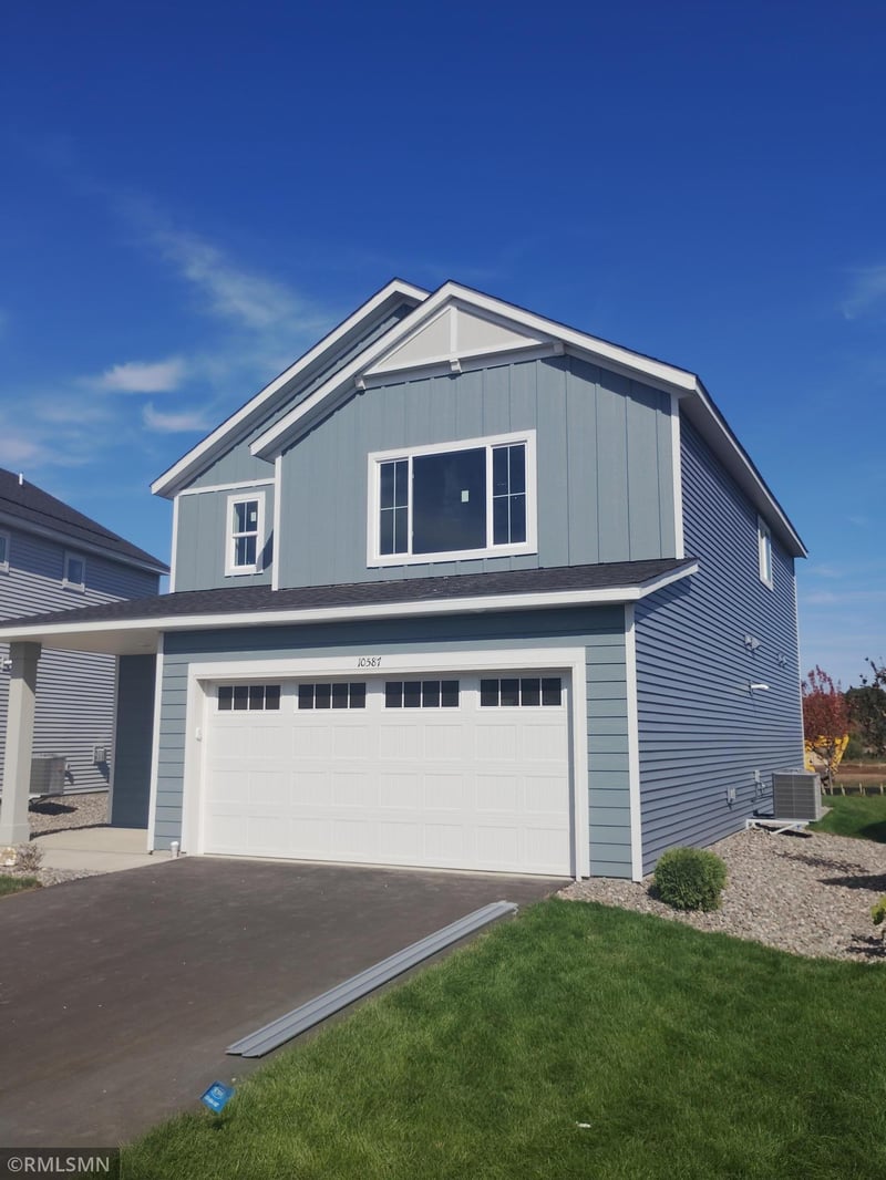 10587 Goodview Ave S, Cottage Grove, MN 55016