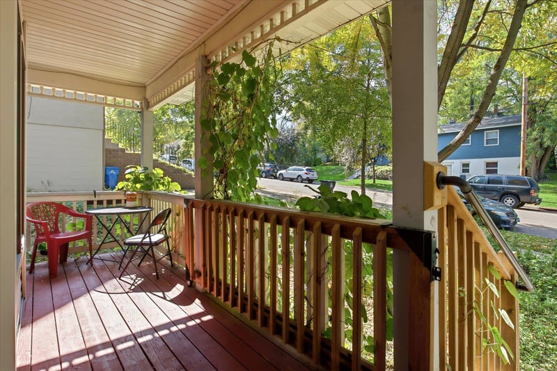 682 Harvard St, Saint Paul, MN 55107