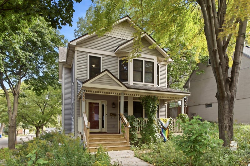 682 Harvard St, Saint Paul, MN 55107