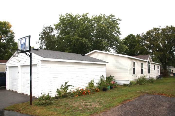 91 Joymar Cir, Saint Cloud, MN 56301