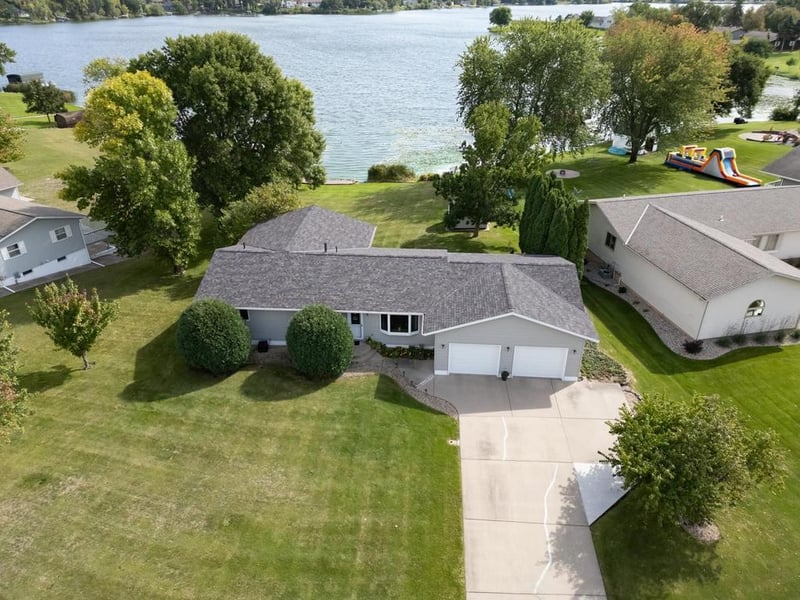 500 Hickman Dr, Sauk Centre, MN 56378
