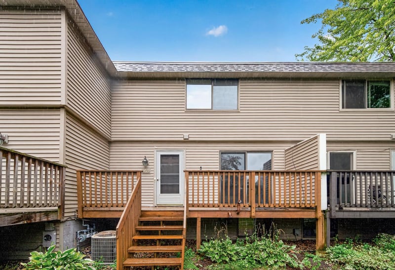 6290 Meadowlark Ln N, Maple Grove, MN 55369