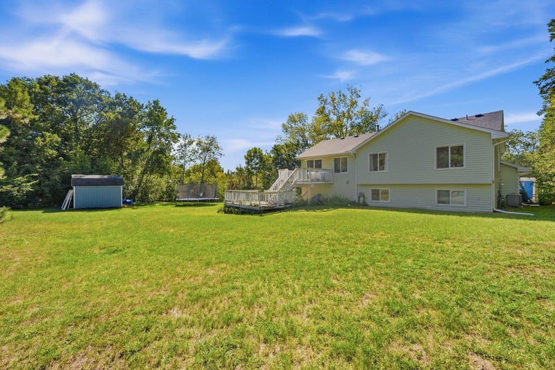 5700 Lexington Ave N, Shoreview, MN 55126